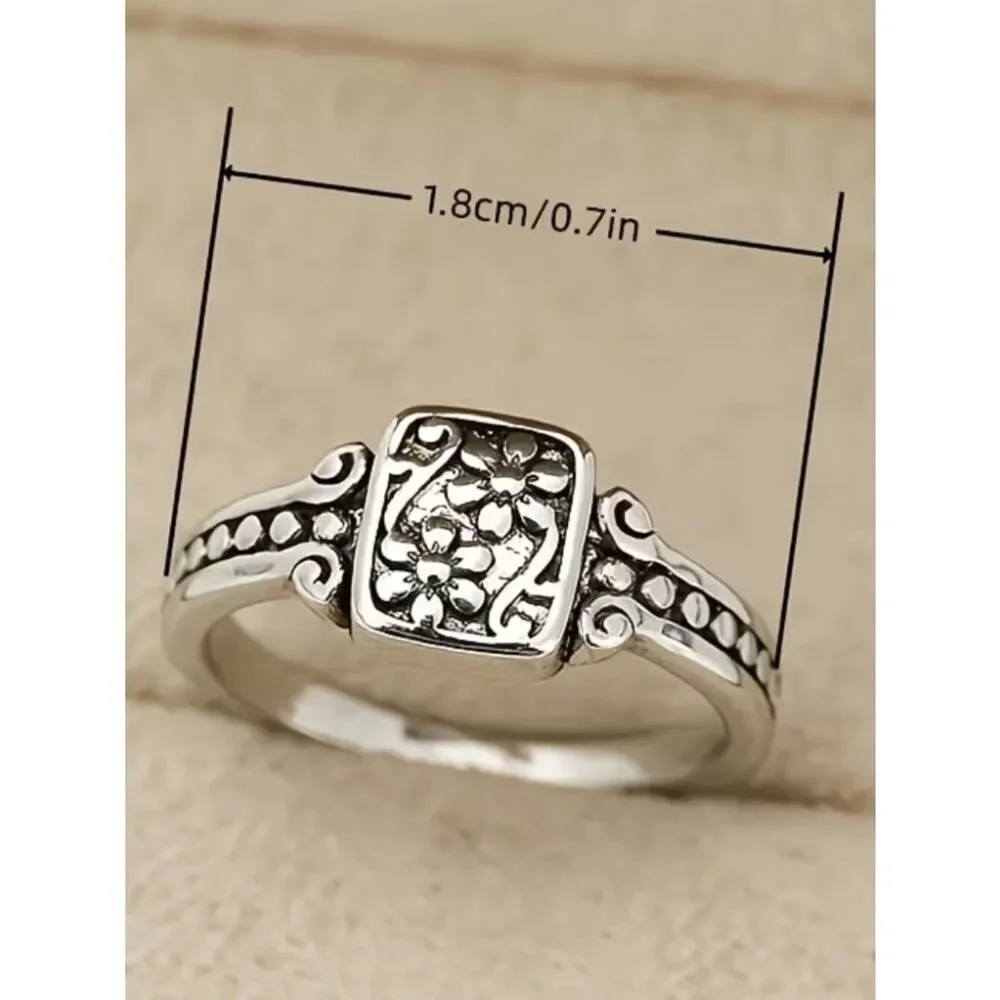 NWT White Gold Plated Vintage Carved Flower Boho Ring